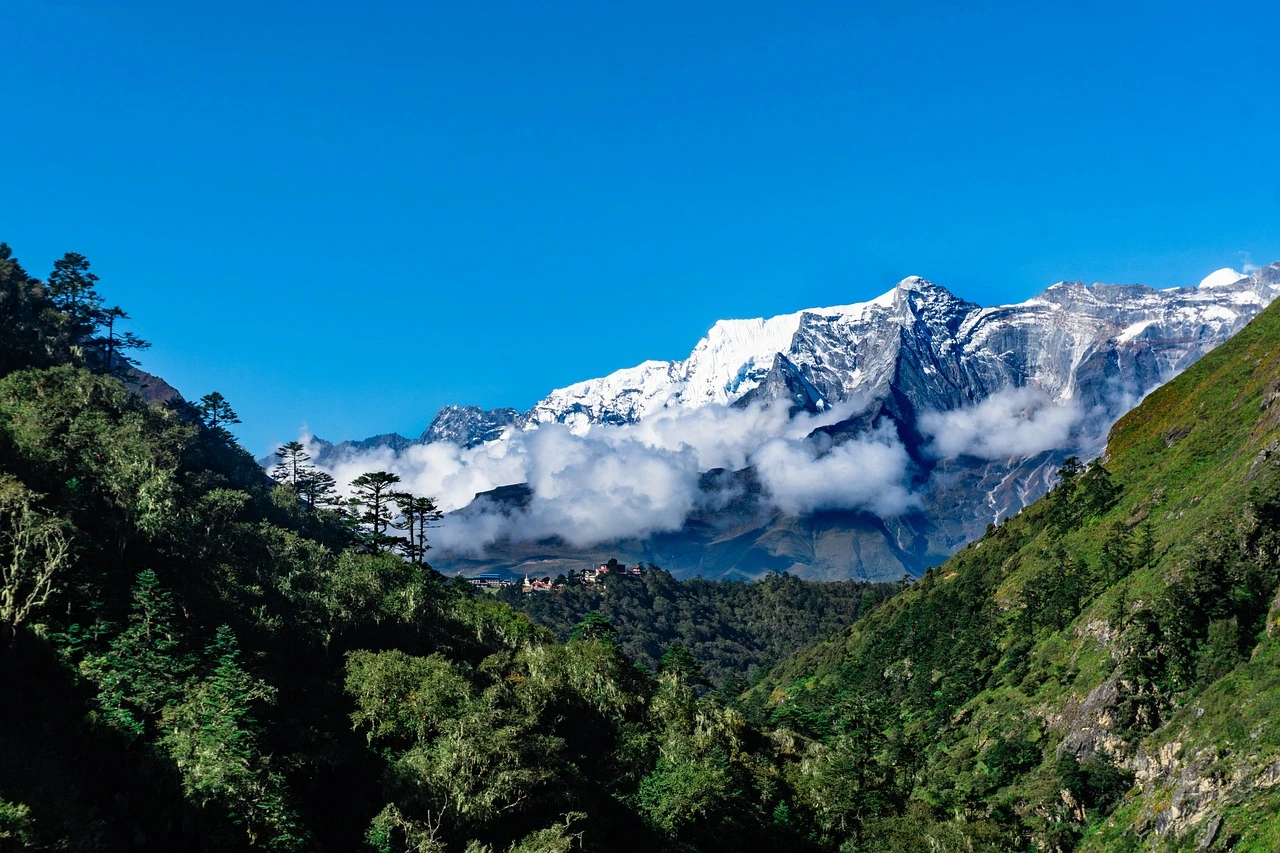 Annapurna range 